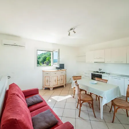 Apartamento Trilo 6 Baja Sardinia